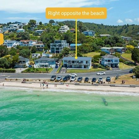 Beach Front Resort! Maraetai 外观 照片